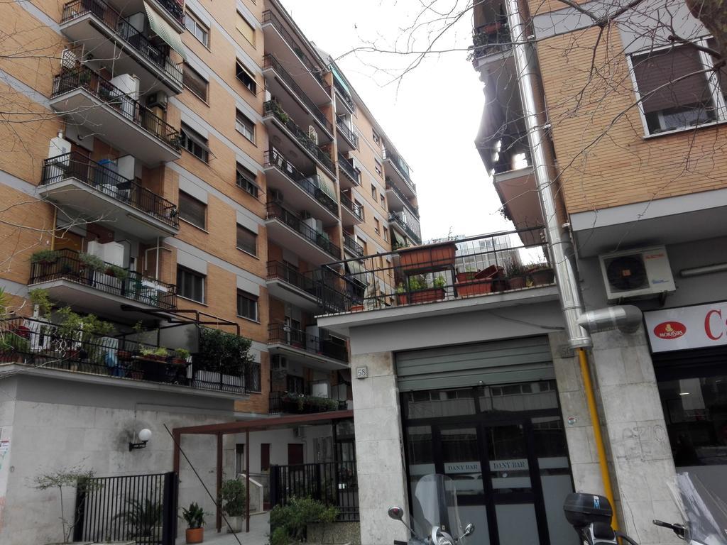 Casa Pigafetta - Piramide Lejlighed Rom