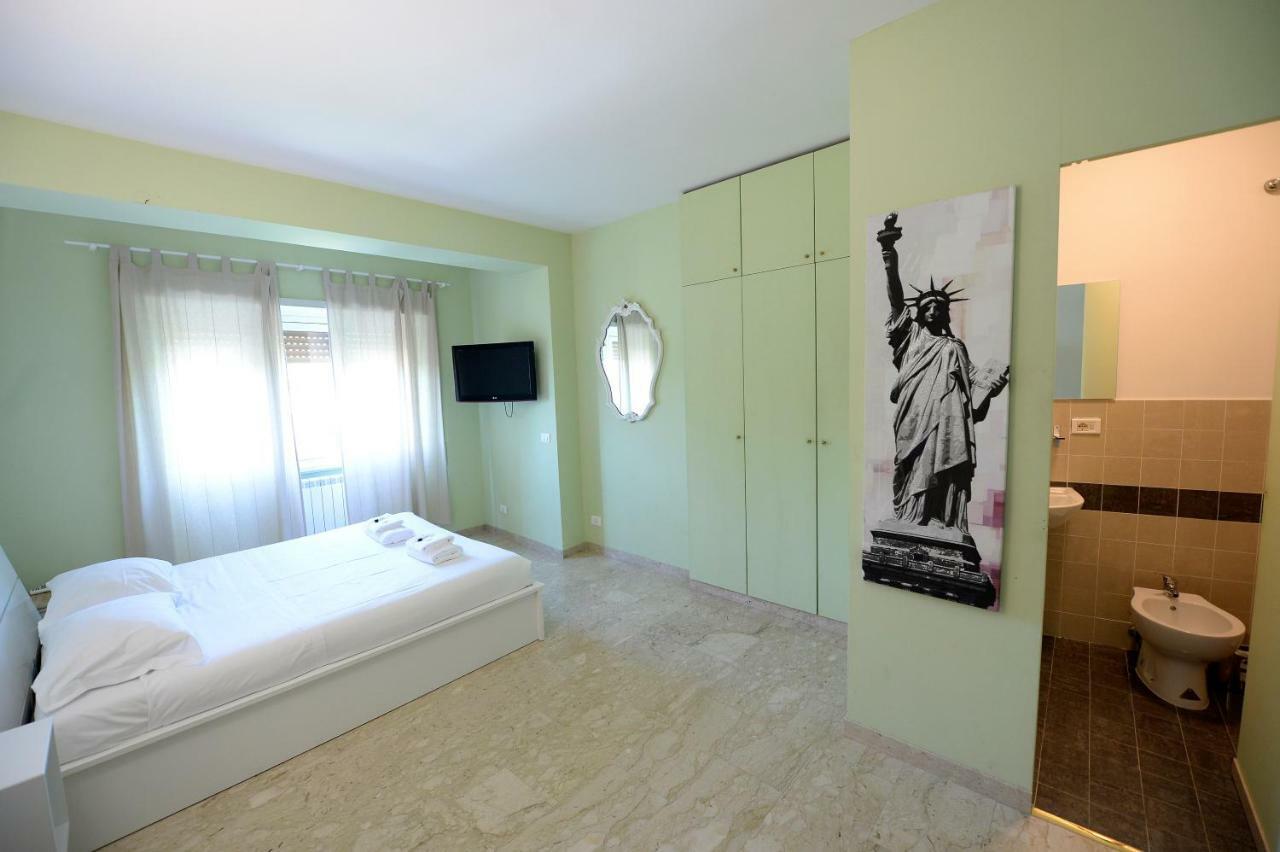Apartment Casa Pigafetta - Piramide Rom